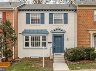 1407 Admiral Dr, Woodbridge, VA 22192