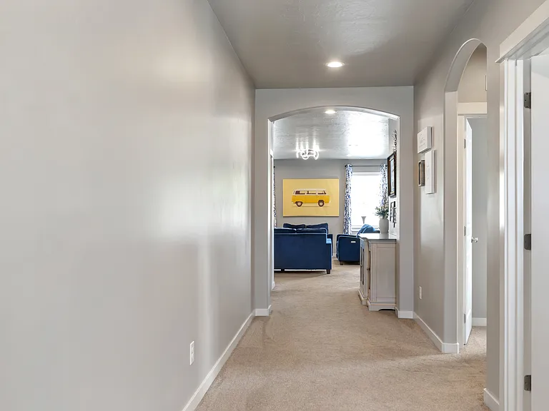 696 Alpine Lake St — Photo 4
