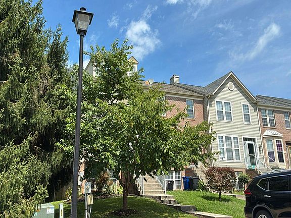 3rd image of 200 Heritage Ct