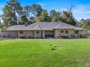 221 Pine Rd, Jacksonville, TX 75766