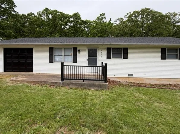 4843 Woodland Dr, Sullivan, MO 63080