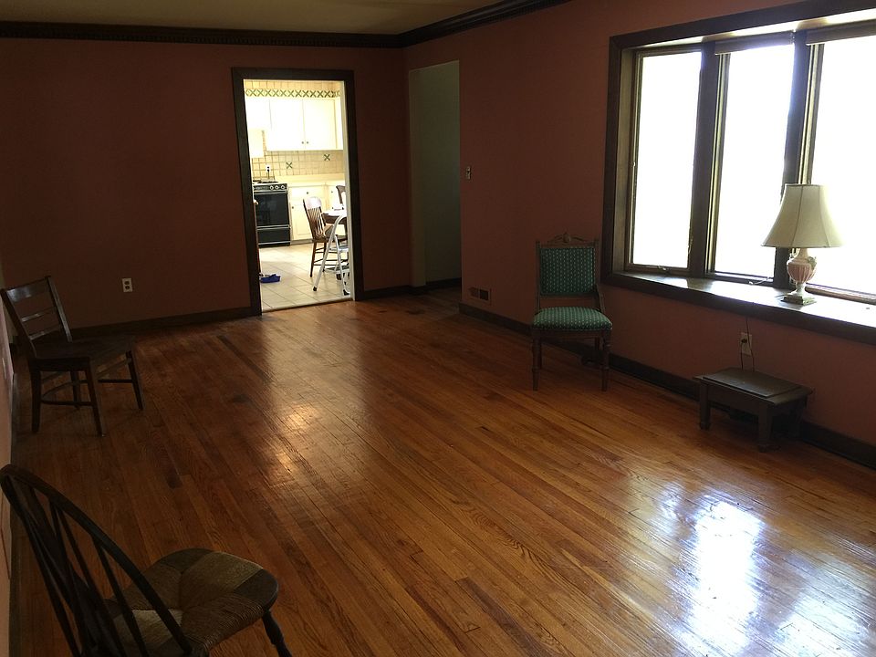1st image of 223 W Mount Pleasant Ave