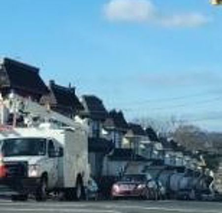 Exterior Neighborhood (street photo)