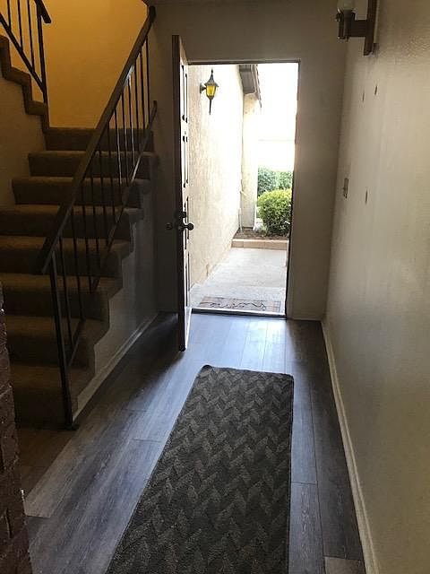 1st image of 651 Floral Dr