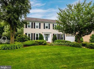 281 Cliveden Dr, Newtown, PA 18940