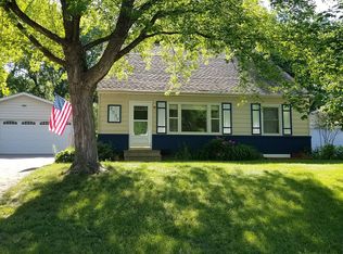 2539 Oriole Ln, New Brighton, MN 55112