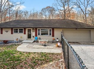 205 Sanctuary Ln, Nashville, IN 47448