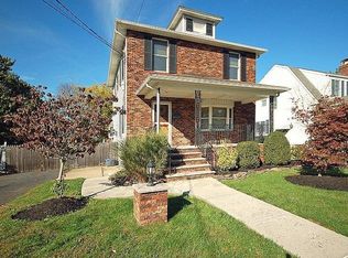 93 2nd Ave, Raritan, NJ 08869