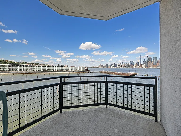 600 Harbor Blvd #955 — Photo 4
