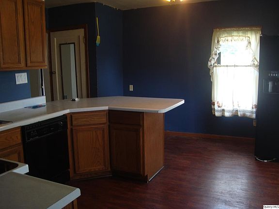 Home for Sale in Quincy, IL $72,500