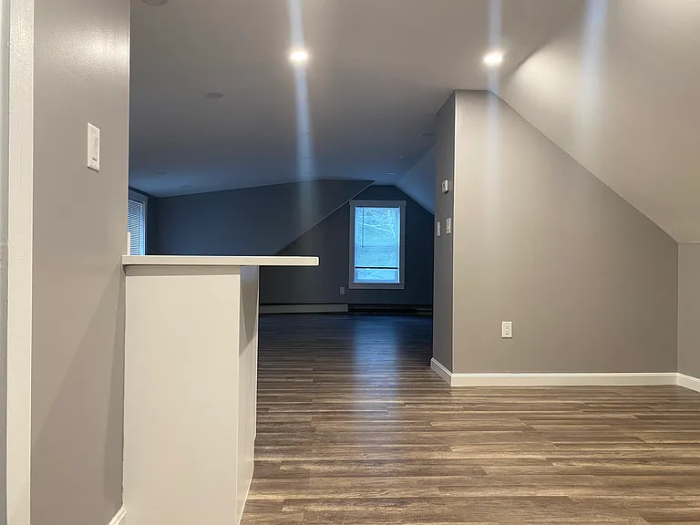 1342 N Hixville Rd — Photo 3