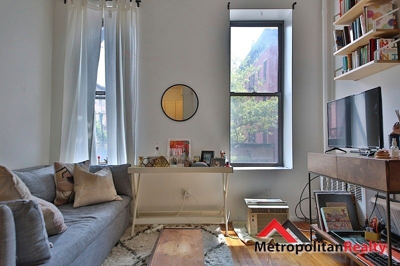1st image of 106 7th Ave #1A