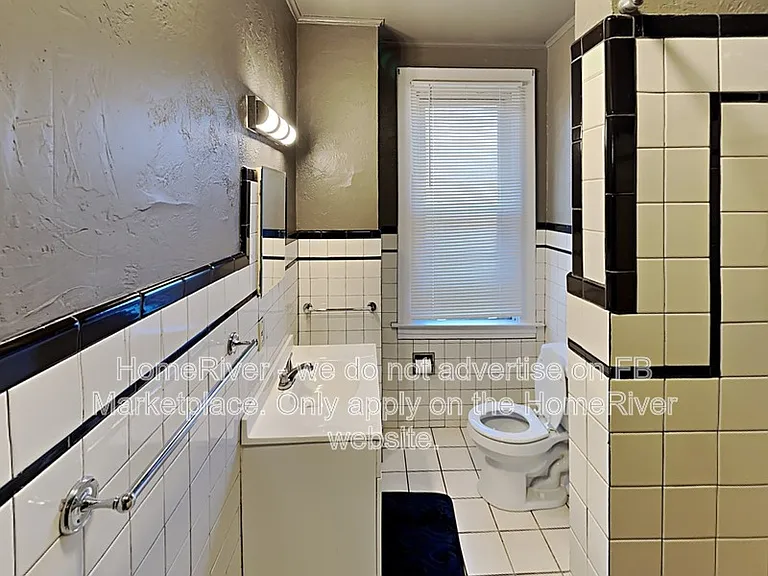 711 Hampshire Ave — Photo 12