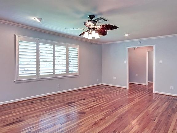 3rd image of 5007 Briarbend Dr