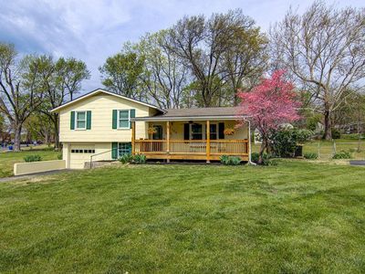 12104 W 69th St, Shawnee, KS, 66216