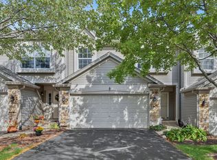 1896 Sedgewood Ave, Aurora, IL 60503