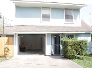 5400 E Sheldon St #B, Houston, TX 77008