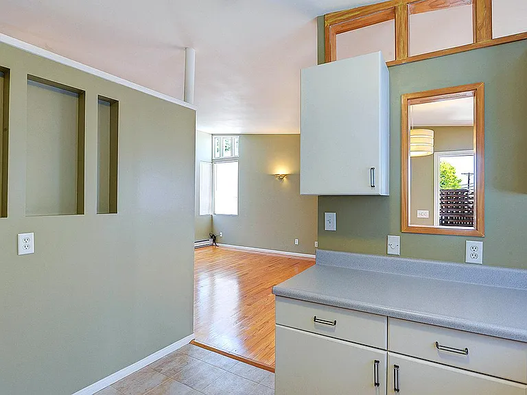 132 S Sweetzer Ave #2G — Photo 9