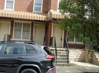 8 1/2 Clark Pl, Columbus, OH 43201