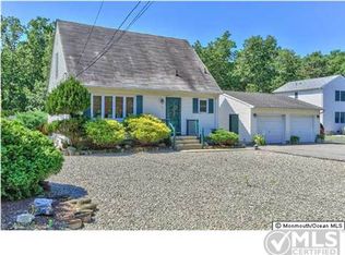 33 Station Rd, Bayville, NJ 08721