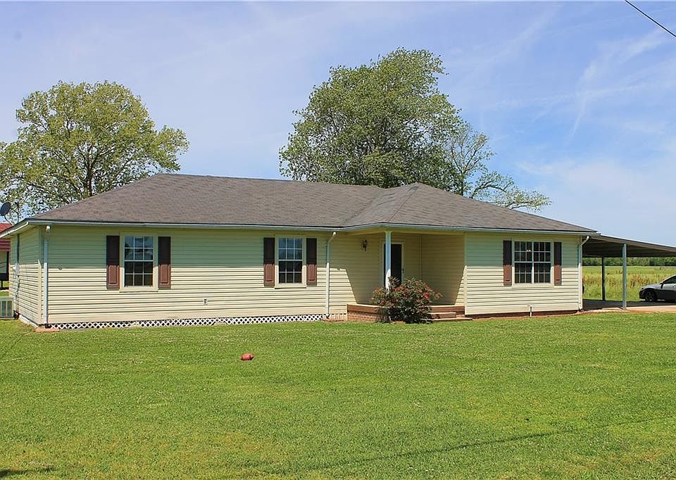 1st image of 396 Lemoine Ln