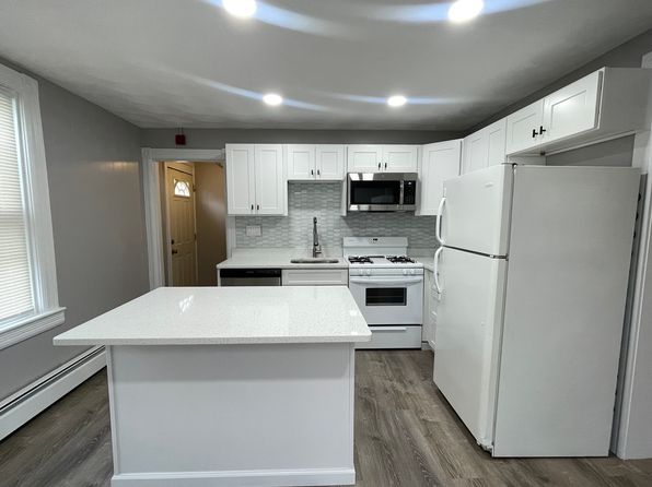 393 Weeden St #1A