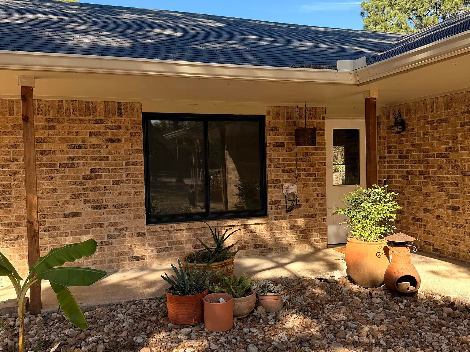 4 bed, 1593 sqft, $2,750 — Photo 2
