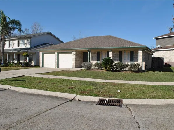 2120 Colombo Dr, Harvey, LA 70058