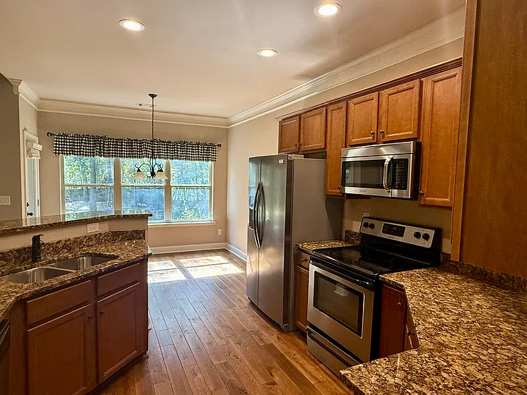 2839 Shadowstone Way — Photo 12