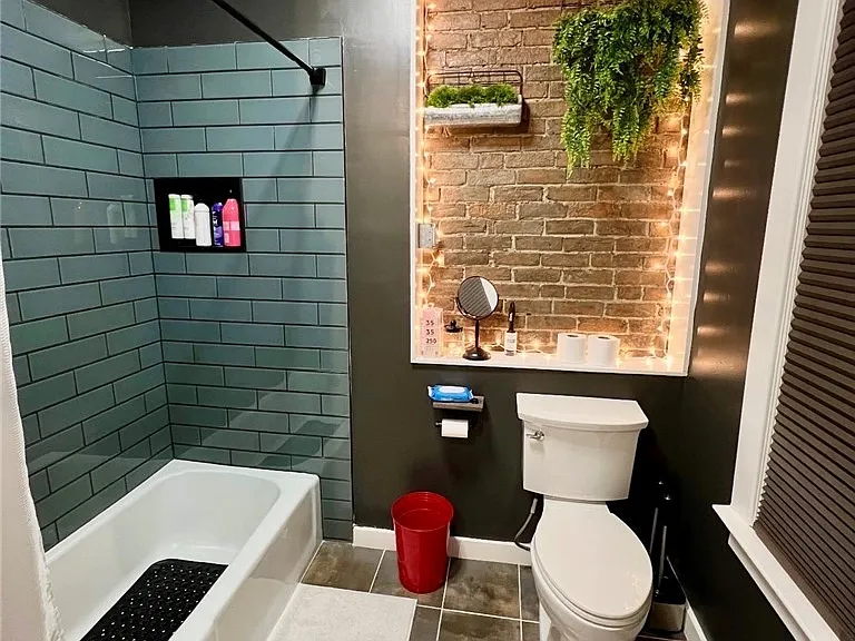 25 Whitney Pl #REAR — Photo 10