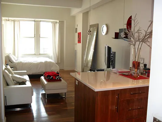 Rented by Town Residential | media 30