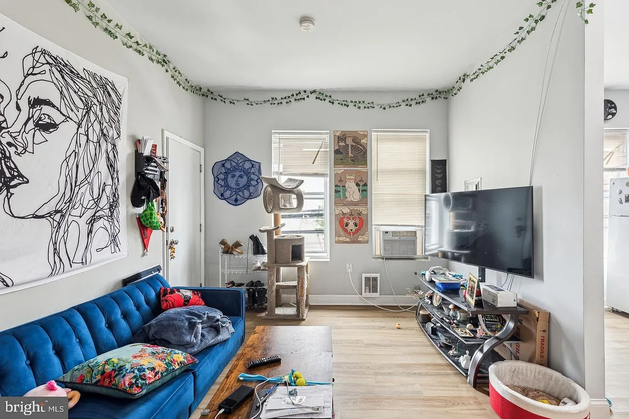 1 bed, 700 sqft, $1,250 — Photo 4