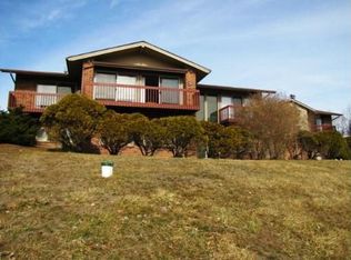 104 Rr 1, Peterstown, WV 24963