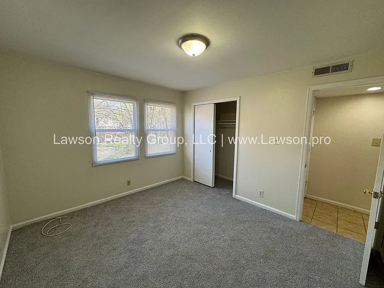 Floyd 954 — Photo 13