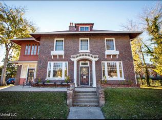 111 Leflore Ave, Clarksdale, MS 38614