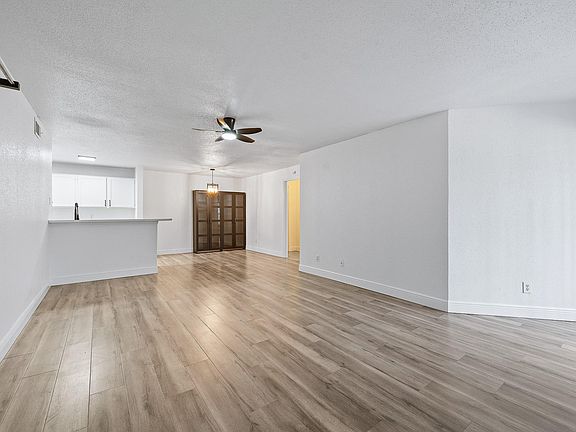 5th image of 10733 Braes Bend Dr #10733
