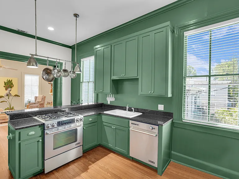 216 W Park Ave #C — Photo 22