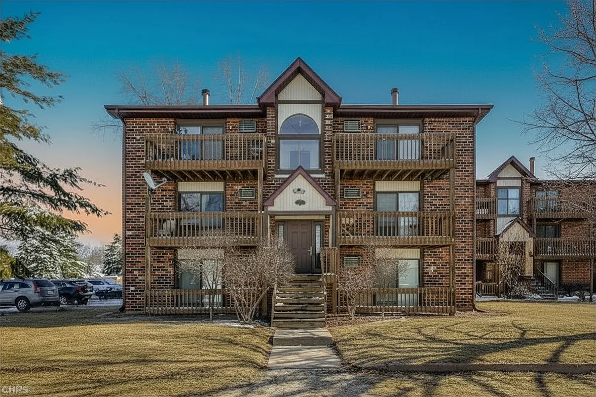 Building Photo - 431 Berkshire Dr #32