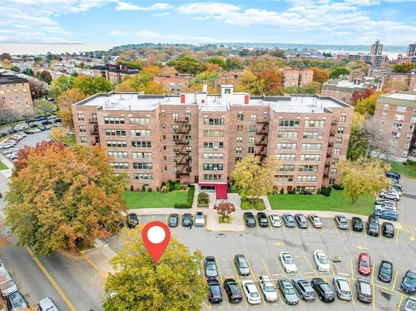 18-35 Corporal Kennedy St #2-B, Bayside, NY 11360