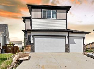 9 SW McClung Gate, Carstairs, AB T0M 0N0