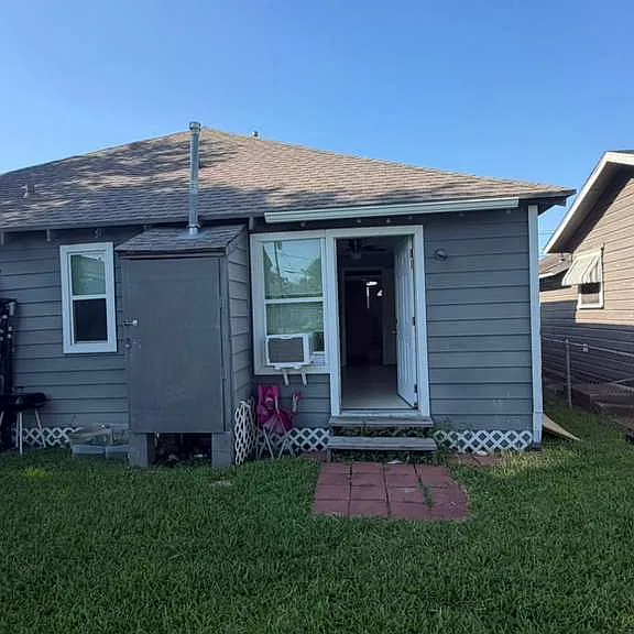 3710 Bremond St #B — Photo 20
