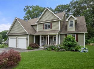 176 Cindyann Dr, East Greenwich, RI 02818