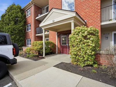 32 Maple Crest Cir APT G, Holyoke, MA, 01040
