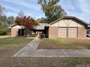 411 Mockingbird Ln, Prescott, AR 71857