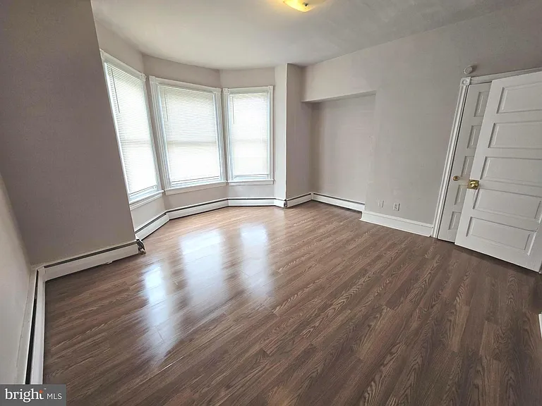 5709 Leonard St #2 — Photo 13
