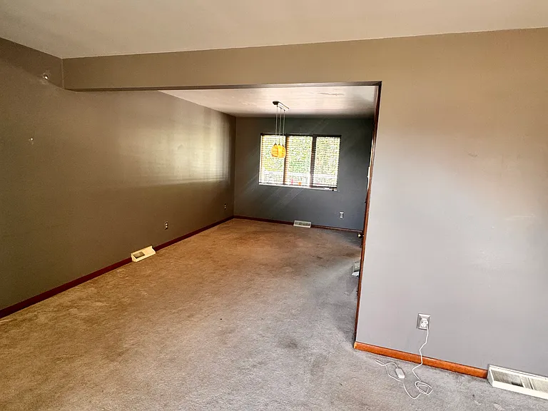 43 Lookout Ave — Photo 7
