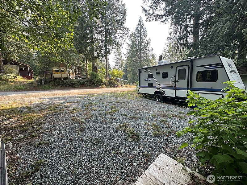 4th image of 5196 Ma Kook Trail