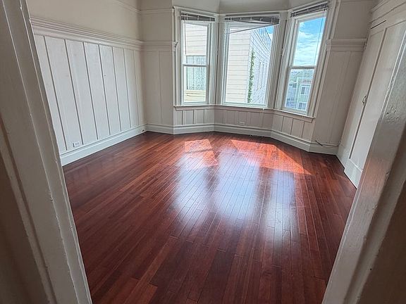 4th image of 1515 Leavenworth St APT 5