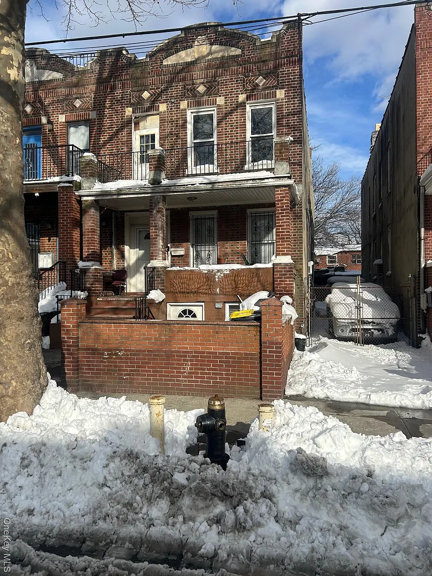 249 Herzl Street photo 1