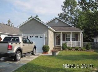 203 Buckskin Dr, New Bern, NC 28562